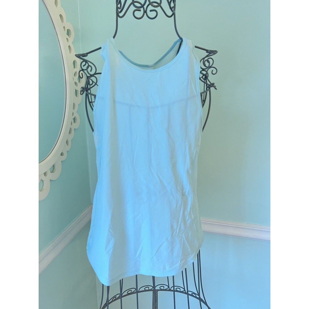 Lululemon top 4 mint green Eggshell Blue loose tank top small size 4?